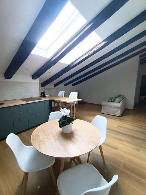 Loving My Rooms 1 - Deliziosa Mansarda In Centro Gorizia Exterior photo