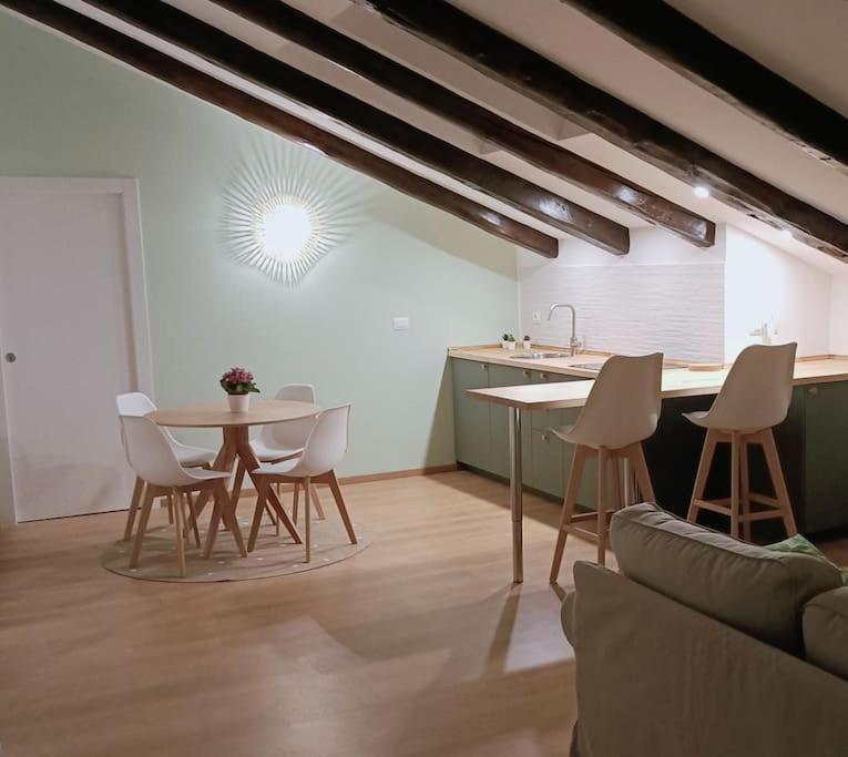 Loving My Rooms 1 - Deliziosa Mansarda In Centro Gorizia Exterior photo
