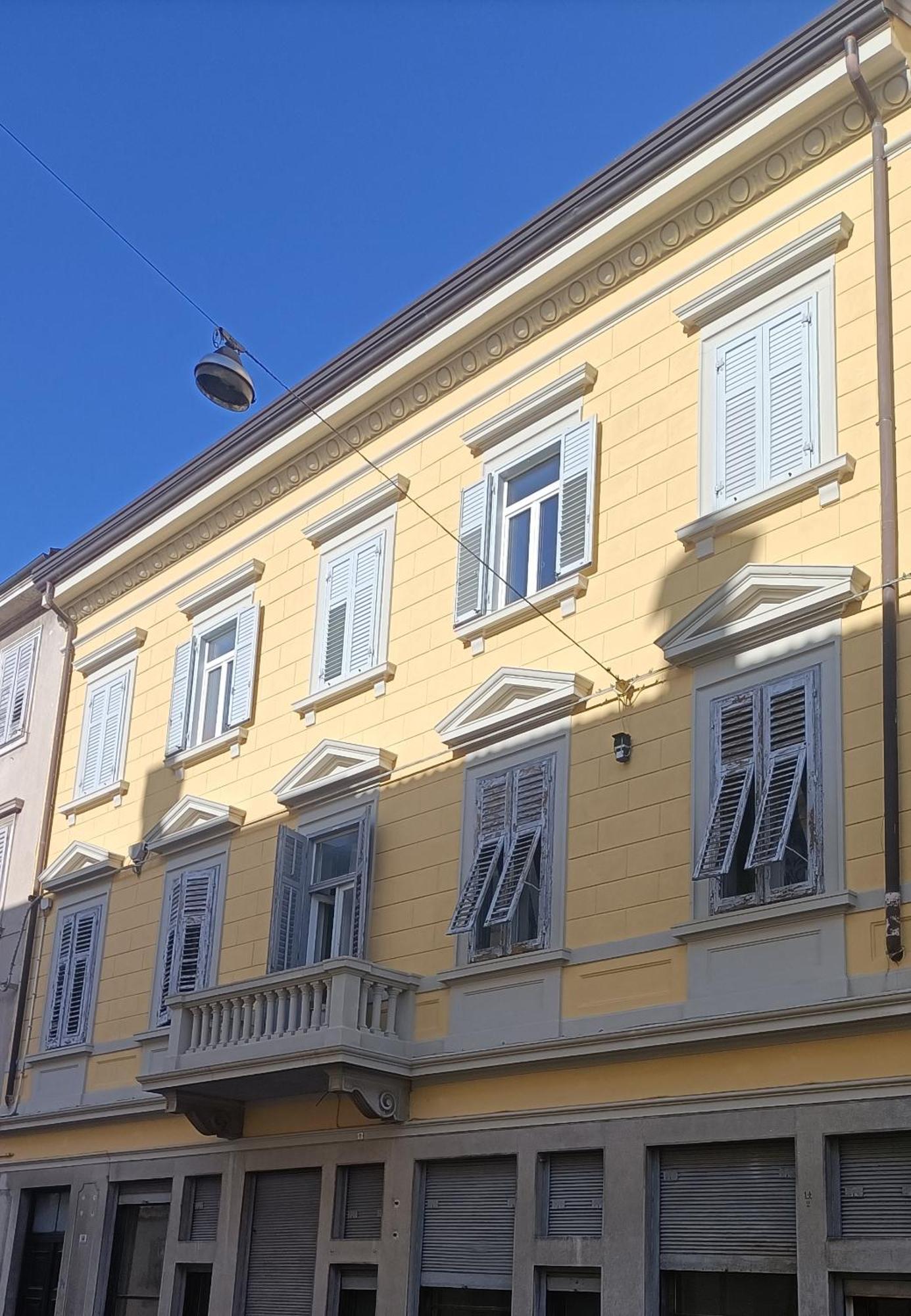 Loving My Rooms 1 - Deliziosa Mansarda In Centro Gorizia Exterior photo